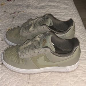 5.5 women’s olive Nike AF 1